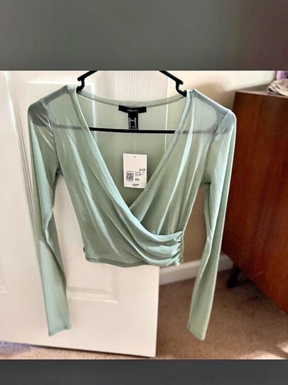 Forever 21 Draped Long Sleeve Top in Green Size XS NWT
